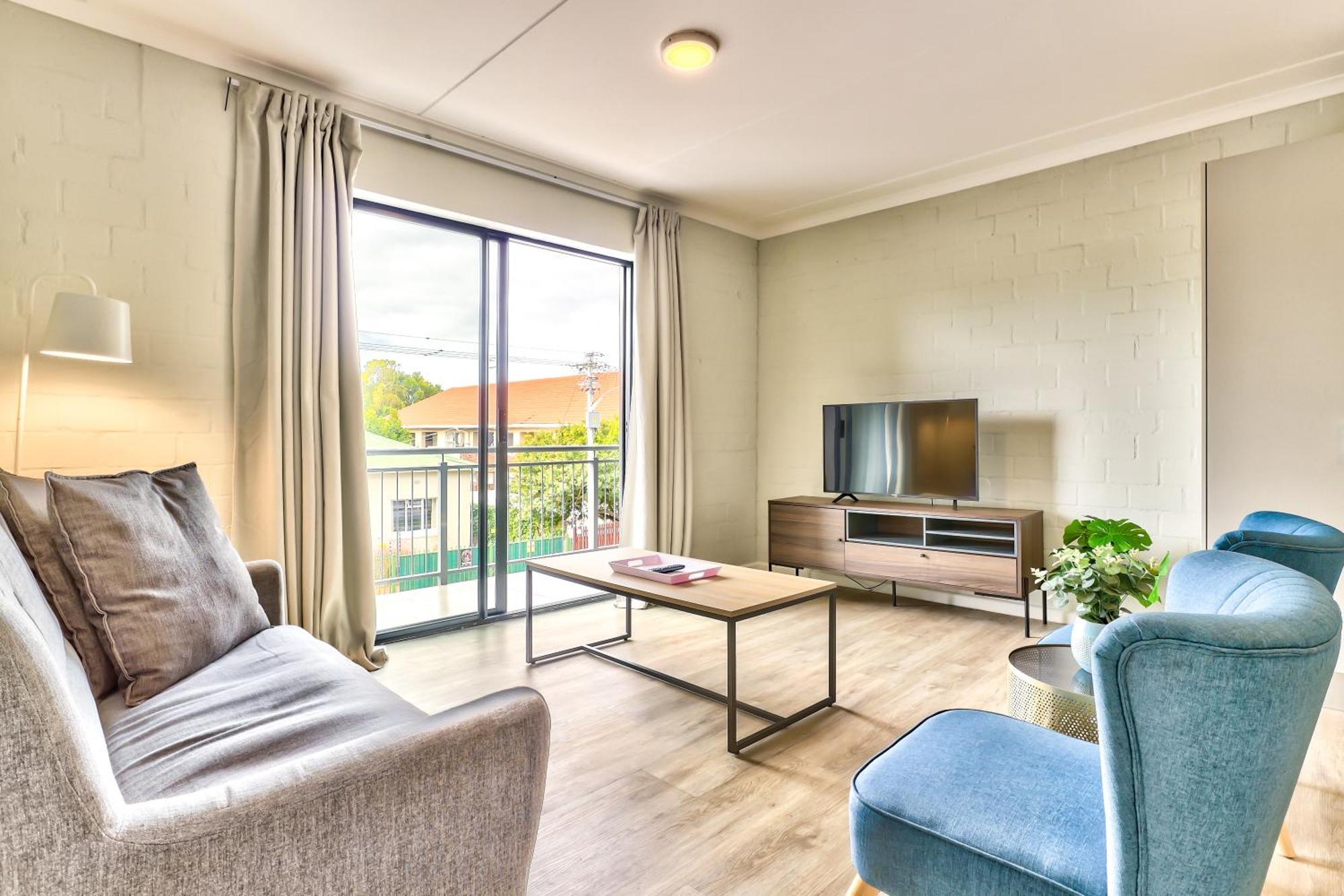 Wink Aparthotel Eaton Square Cape Town Exterior photo